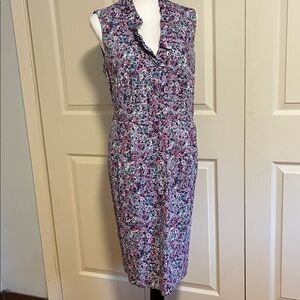 dressbarn Purple Floral Sleeveless Ruffled V-Neck Dress